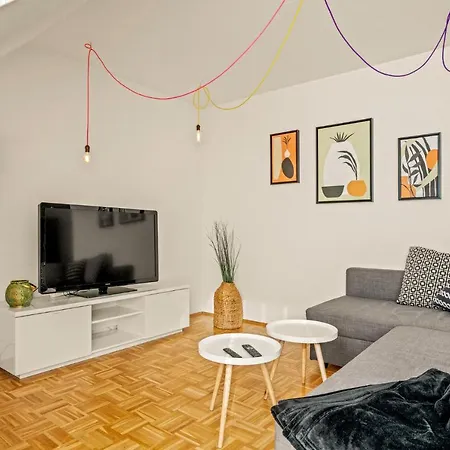 Apartment Idyllische Maisonette-wohnung Nähe Bergpark Wilhelmshöhe *