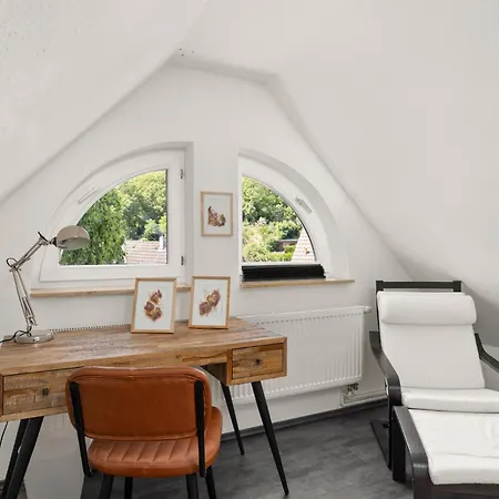 Idyllische Maisonette-wohnung Nähe Bergpark Wilhelmshöhe Apartment